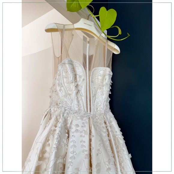 $17,500 Saiid Kobeisy Beaded Tulle, Silk Thread & Organza Flowers Runway Gown - Picture 10 of 13